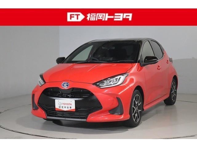 ワンオーナー車、ディスプレイオーディオ、パノラマモニター、ETC、衝突被害軽減システムが付いた安心なヤリスHEV！