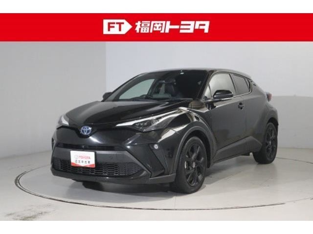 ディスプレイオーディオ、パノラミックビューモニター、ワンオーナー、クルーズコントロール、ETC、衝突被害軽減システムが付いた安心のC-HR HEV！！