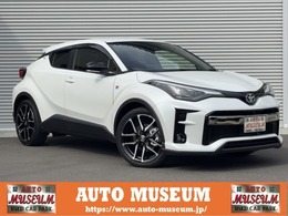 トヨタ C-HR ハイブリッド 1.8 S GR スポーツ ワンオーナー車　禁煙車　純正ディスプレイ