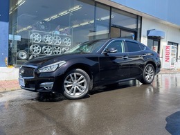 日産 フーガ 3.7 370GT FOUR 4WD ワンオーナー 黒革