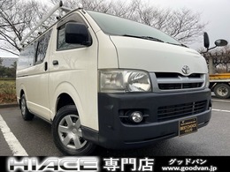 トヨタ ハイエースバン 2.5 DX ロング ディーゼルターボ 4WD 5速マニュアル ETC リヤヒーター 3人乗り