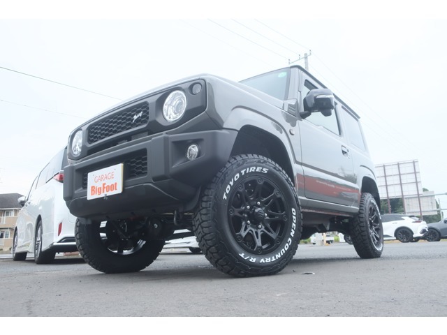＜車検対応リフトアップ＞＜届け出済未使用＞　新品16インチアルミ＆オープンカントリータイヤ　社外LEDウィンカー　シート＆ミラーヒーター　スマートキー　純正LEDヘッドライト　Pスタート　Sサポート