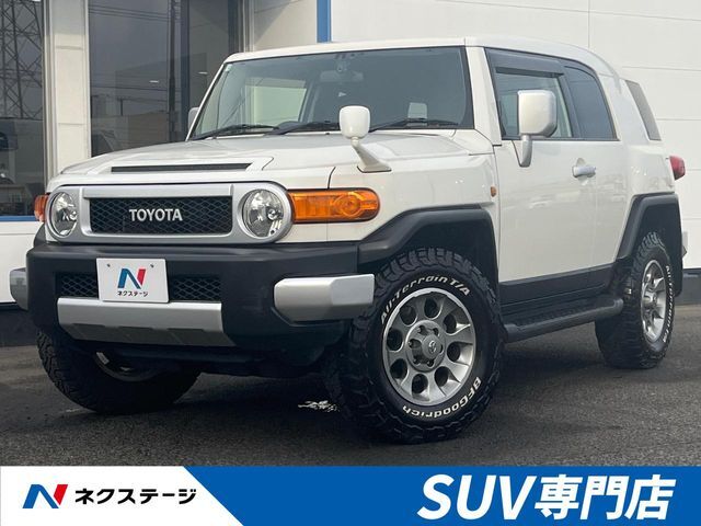 4WD　禁煙車　ナビ　バックカメラ　ETC　Bluetooth　フルセグ