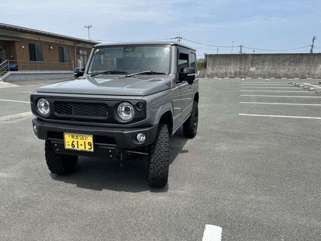 当店では、タイヤ・自動車部品の持ち込み取り付けを行なっております。お気軽にご相談ください。