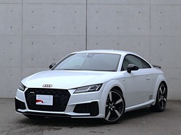 アウディ TT クーペ Sライン コンペティション プラス 4WD 200台限定車　マグネティックライド