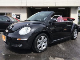 フォルクスワーゲン ニュービートルカブリオレ ヴィンテージ カブリオレ最終特別仕様車　専用ボルドート