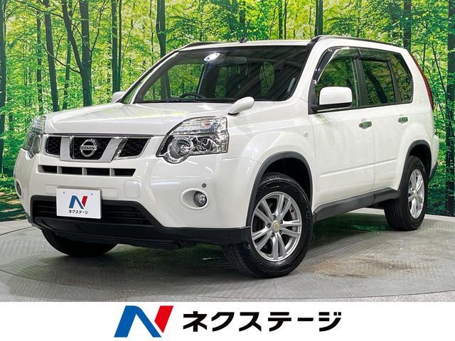 純正ナビ　バックカメラ　フルセグ　Bluetooth　コーナーセンサー