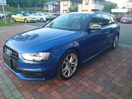 アウディ S4アバント 3.0 4WD SスポーツシートPKGアシスタンスPKG　アダ