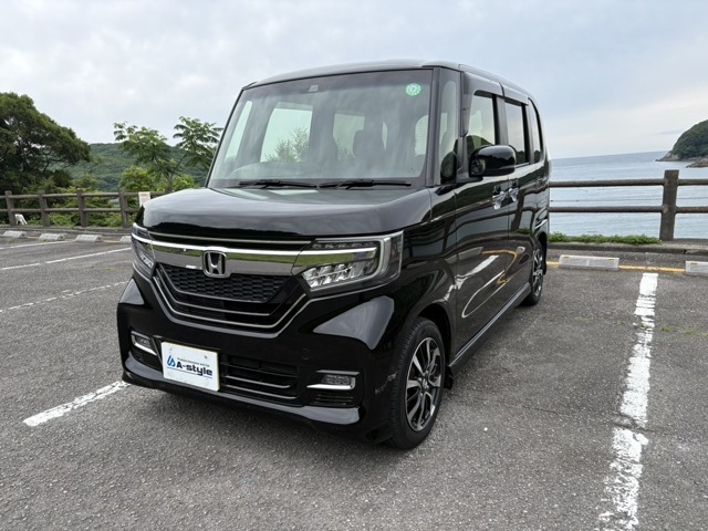 ご覧いただきありがとうございます。令和2年式NBOXカスタム入荷しました。！
