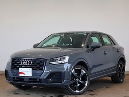 アウディ Q2 ハッシュタグ パッション 認定中古車
