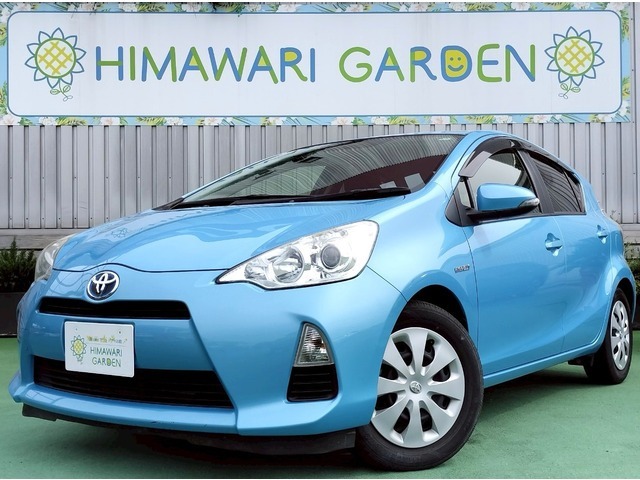 DCM明石店屋上に特選中古車100台展示！食と車とアウトドアのお庭　ひまわりガーデン