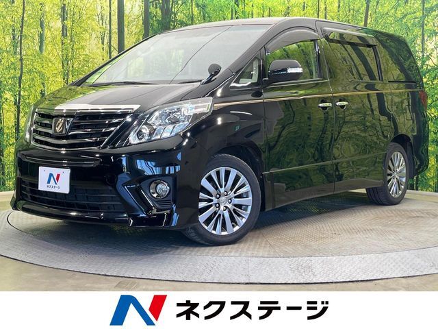 4WD　両側電動スライド　9インチナビ　後席モニター　バックカメラ