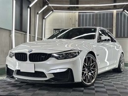 BMW M3セダン コンペティション M DCT ドライブロジック ミネラルホワイト　赤レザー　Haman Kardon