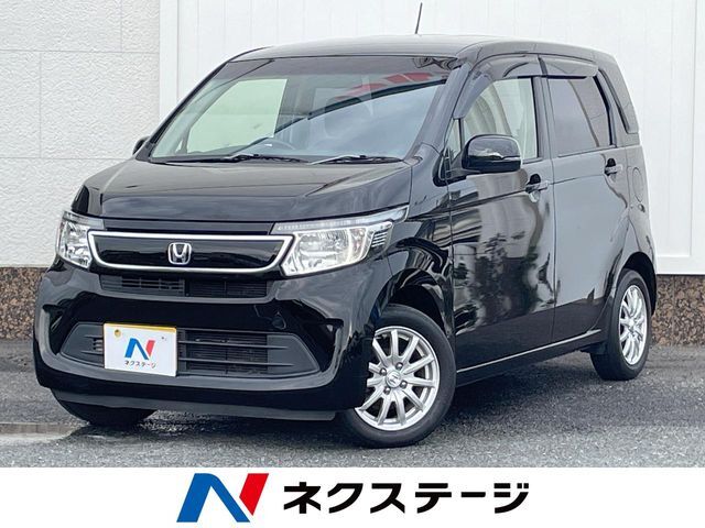 純正SDナビ　バックカメラ　禁煙車　ハーフレザーシート　スマートキー