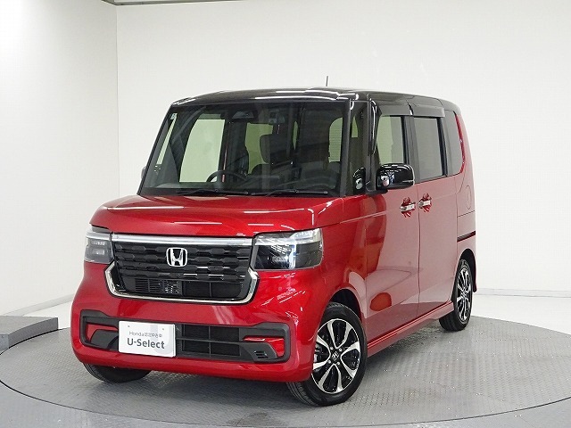 この車両は【Honda中古車認定グレードU-Select　Premium】です。無料保証2年間と3つの安心をお約束します。詳しくは下の写真をスクロールして下さい。