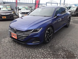 フォルクスワーゲン アルテオンシューティングブレーク TSI 4モーション Rライン アドバンス 4WD 純正ナビ　TV　全方位カメラ　サンルーフ