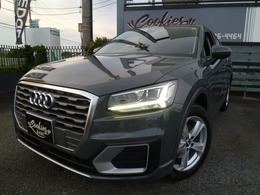 アウディ Q2 1.0 TFSI スポーツ 黒革　ナビTV　Bカメラ　Pバックドア