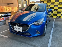 マツダ デミオ 1.3 13S ツーリング 