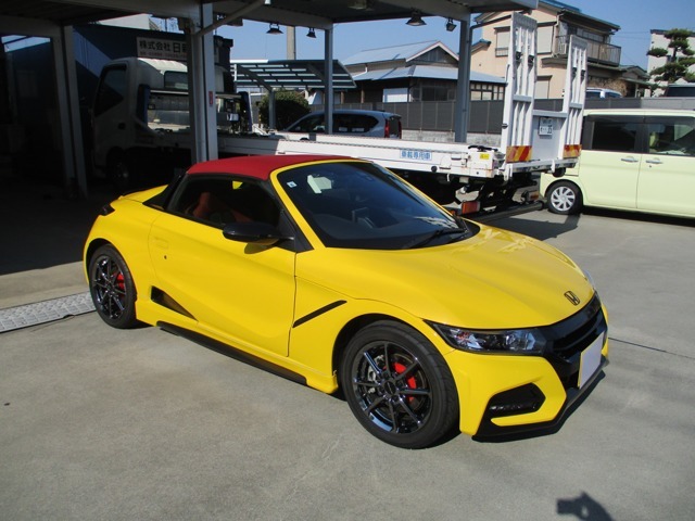 後期モデューロX・6速マニュアル車・スカイサウンドインターナビTVバックカメラETC2.0・無限サイドエアロ・無限マフラーチタン・サイドステップガーニッシュこちらの車両は予約制になります。