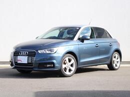 アウディ A1スポーツバック 1.0 TFSI スポーツ MMI ナビゲーションアドバンストキーシステ