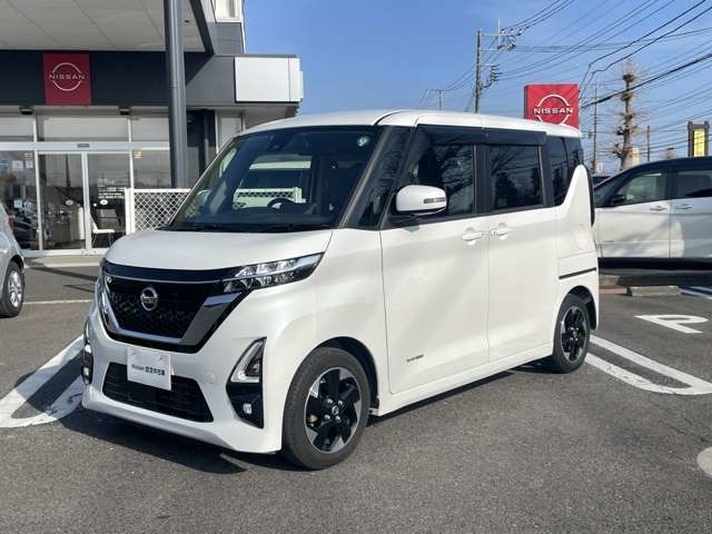 令和2年7月登録車　ルークス　ハイウェイスターX　入りました！純正9インチナビ　アラウンドビューモニター