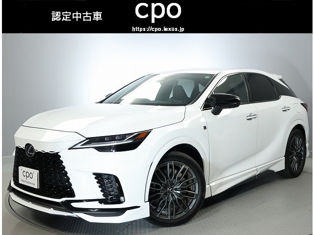 ※ボディには洗車などによると思われる薄く目立たない線傷がございます。