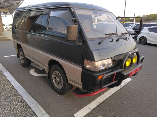 4WD！軽油！ディーゼルターボ！AT！オートマ！純正アルミ！フォグ！バンパーガード！サイドステップ！社外ナビ！テレビ！バックカメラ！ETC！