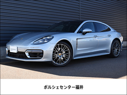 ポルシェ パナメーラ プラチナ エディション PDK 2023年Model