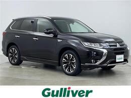 三菱 アウトランダーPHEV 2.0 G プレミアムパッケージ 4WD 純正ナビ サンルーフ 全方位カメラ