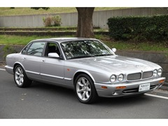 XJ