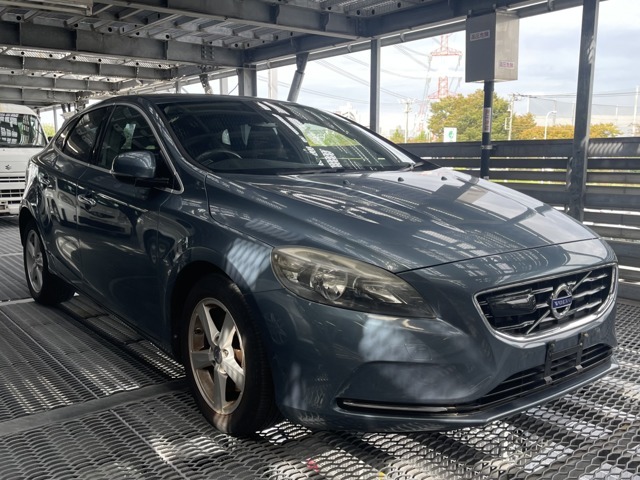 V40 T4