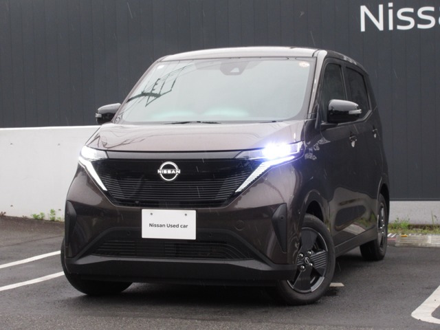 サクラ・X　4人乗り　2WD　入荷致しました！外装色はアッシュブラウン（M）〈＃CBA〉です♪