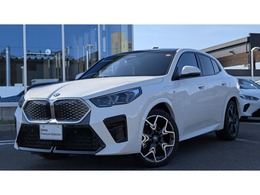 BMW iX2 xドライブ30 Mスポーツ 4WD ガラスサンルーフ20AW禁煙デモカー