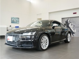 アウディ TTSクーペ 2.0 4WD 認定中古車　アシスタンスパッケージアドバ