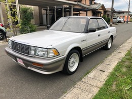 トヨタ クラウン 3.0 ロイヤルサルーンG 