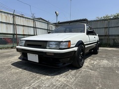カローラレビン
