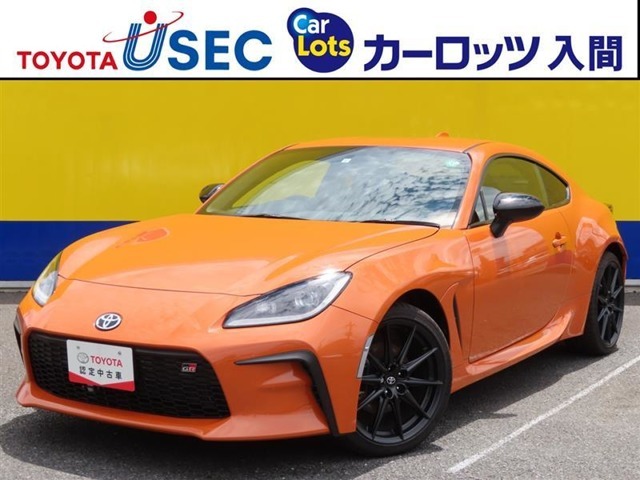 走行距離1万キロ以下☆10周年記念のスペシャルな1台☆人気スポーツカー「GR86」☆