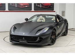 フェラーリ 812GTS F1 DCT Nero DS Opaco/Crema