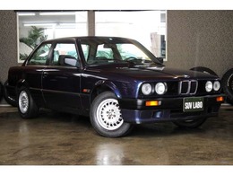 BMW 3シリーズクーペ 320i　2ドアクーペ フルオリジナル左ハンドル
