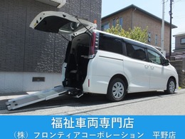 トヨタ ノア 2.0 X ウェルキャブ スロープタイプI 車いす2脚仕様車 電動ウインチ　ワンオーナー　ナビテレビ