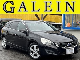 ボルボ V60 T4 スカンジナビアン リミテッド 茶革/純ナビ/Bカメラ/BT接続/TV/禁煙車/ACC