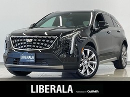 キャデラック XT4 プラチナム 4WD パノラマガラスサンルーフ ライトプラチナ