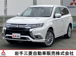 三菱 アウトランダーPHEV 2.4 G プレミアムパッケージ 4WD 駆動用バッテリー残存率82.0パーセント ナ