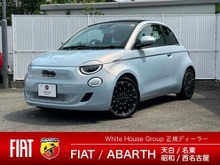 R6　フィアット　フィアット　500e　カブリオレ