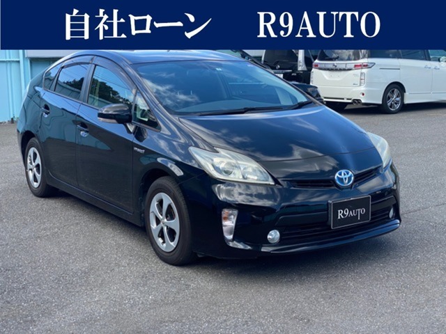 誰でも車がローンで買えます。R9AUTOの自社ローンは他社でローンが通らなかった方でもOK！自社審査で即日回答！金利0％！分割手数料なし！保証人不要！最長84回まで分割OK！