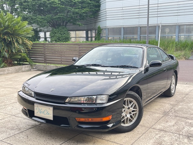 NeoCla（ネオクラ）は世界中のネオクラシックカーを取り揃えたプロショップです。全車「実走行」で「法定整備」「保証」付き。専門店の品質をお届けします。遠方へのご納車もご安心ください。※業販も可能です。