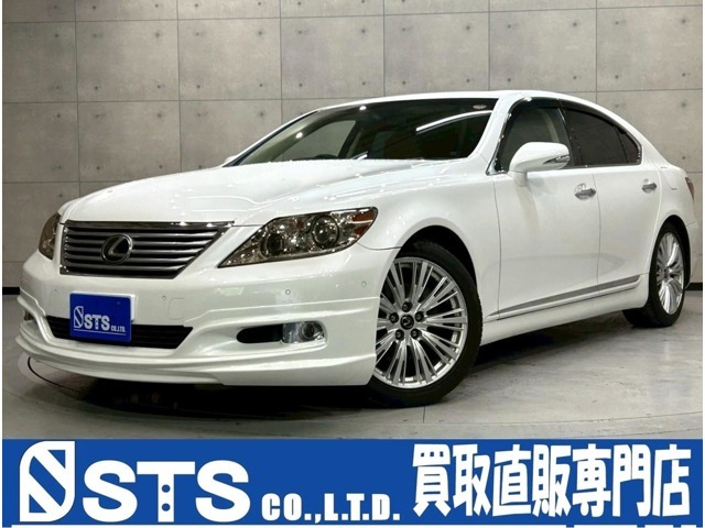 ムーンルーフ　社外エアロ　マークレビンソン　ベージュレザーシート　パワーシート　全席シートヒーター＆ベンチレーション　純正ナビ　フルセグTV　リアカメラ　フリップダウン　純正19AW　クルコン　ETC