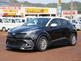 トヨタ C-HR ハイブリッド 1.8 G ナビ　衝突安全　PUSH　オートAC　ETC
