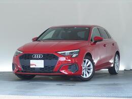 アウディ A3スポーツバック 30 TFSI ナビゲーションパッケージ　コンビニエンス