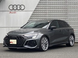 アウディ RS3スポーツバック 2.5 4WD Audi認定中古車BLKスタRSホイル赤キャリパ